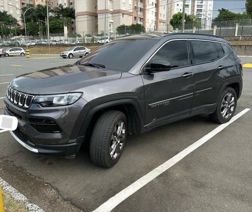 JEEP COMPASS 1.3 T270 TURBO FLEX LONGITUDE AT6